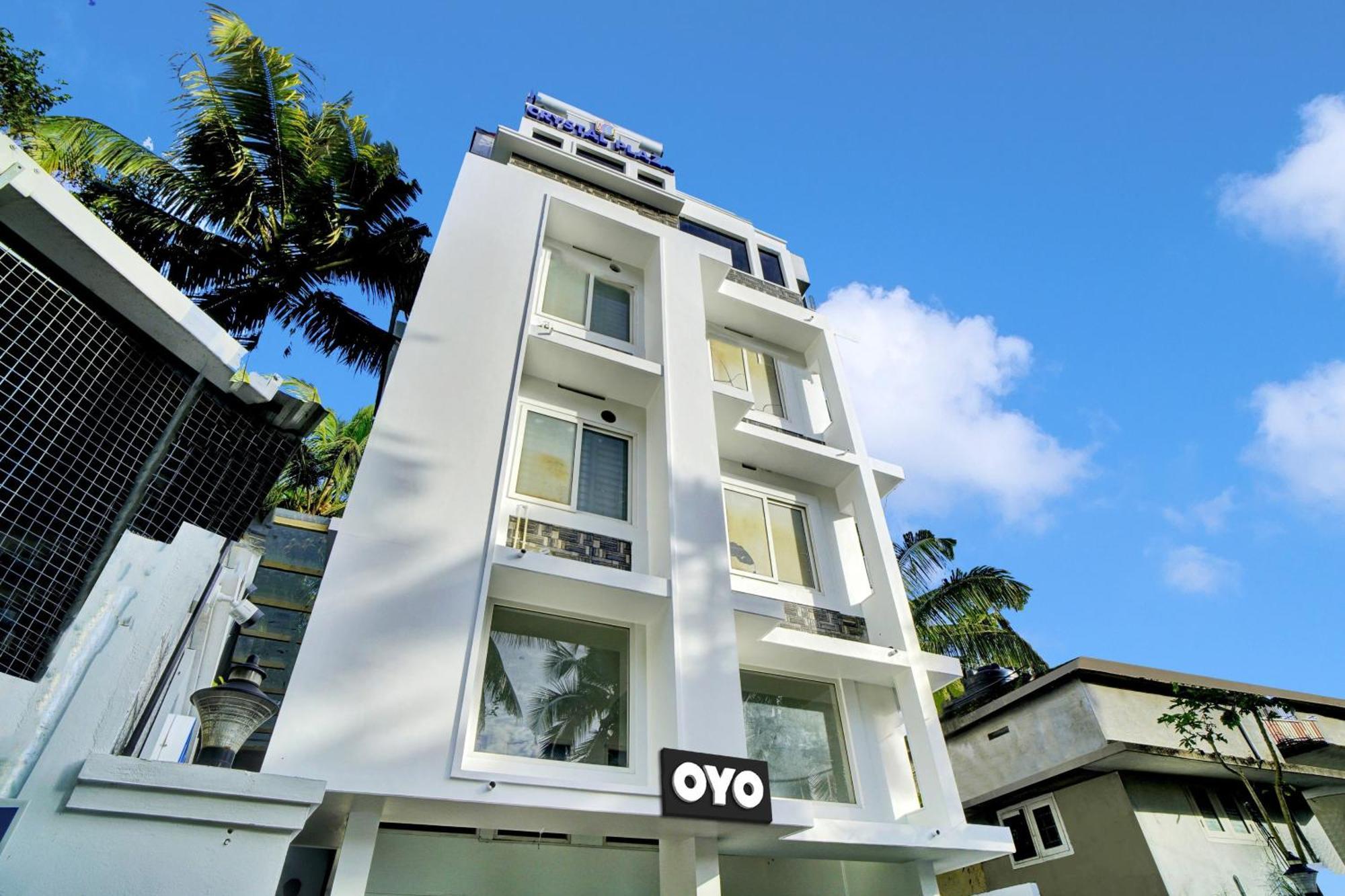Hotel O Crystal Executive Suites Kochi Extérieur photo